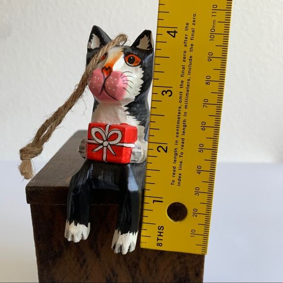 1960s Wooden Cat Sitting Ornament - Picture 6 of 7